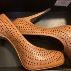 BCBG Tan 4 inch heels